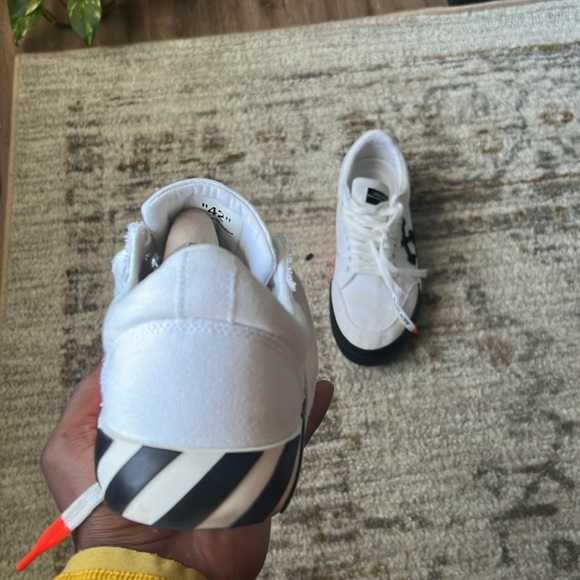 - Off White Volc Low White & Black Arrow (42) - Picture 5 of 15
